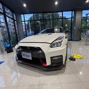 NISSAN GT-R R35