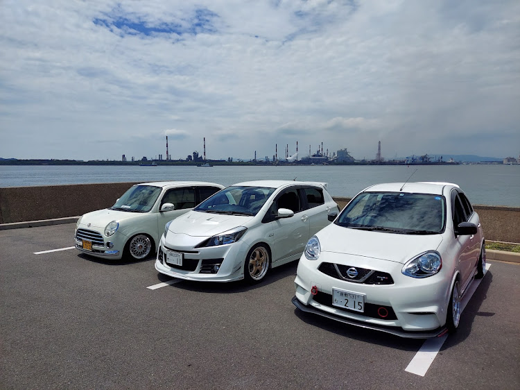 ヴィッツの岡山・オッサン撮影会・安定のメンバー😄・車仲間に感謝に関するカスタム事例の投稿画像2枚目