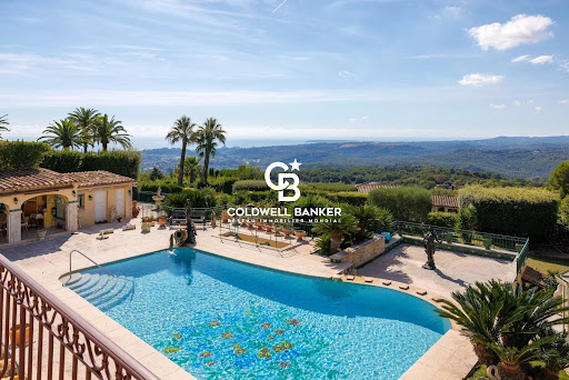 Maison avec piscine 1