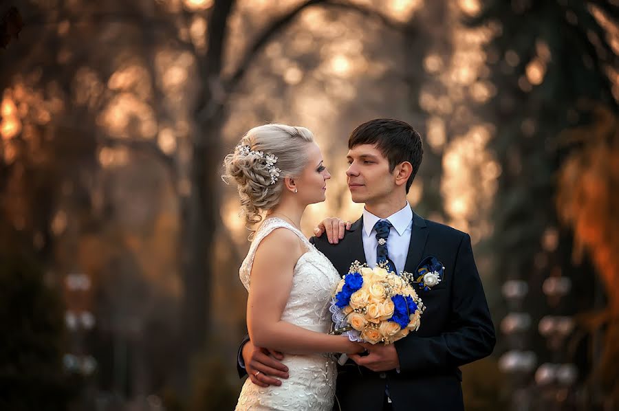 Huwelijksfotograaf Vladimir Amangaliev (pavv). Foto van 14 maart 2015