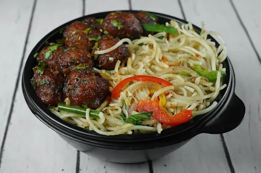 Dry Manchurian With Oriental Rice Or Noodles