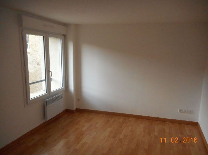 Location  maison 5 pièces 105 m² à Lizy-sur-Ourcq (77440), 925 €