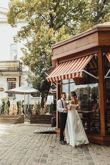 Bröllopsfotograf Oleg Butenko (olegbutenko). Foto av 13 oktober 2019