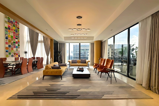 Apartment with pool 1
