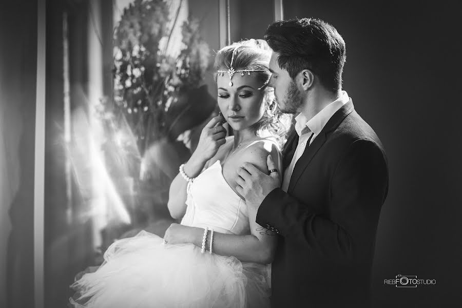 Wedding photographer Irina Rieb (irinarieb). Photo of 5 December 2016