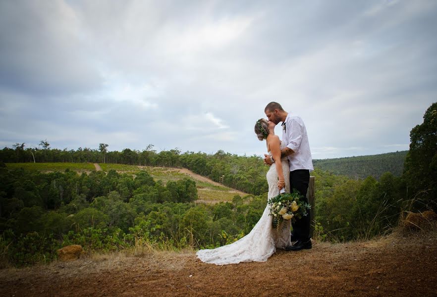 Fotógrafo de casamento Victoria Devine (victoriadevine). Foto de 12 de fevereiro 2019