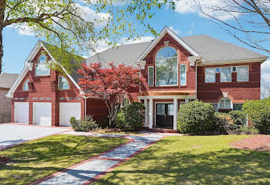 House with garden 3