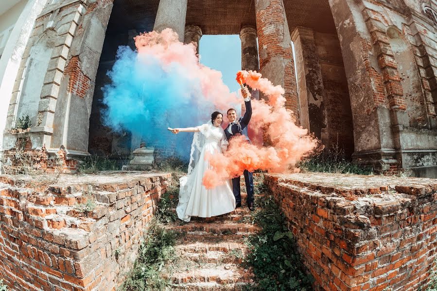 Fotógrafo de casamento Sergey Danilin (danilinfoto). Foto de 1 de dezembro 2018