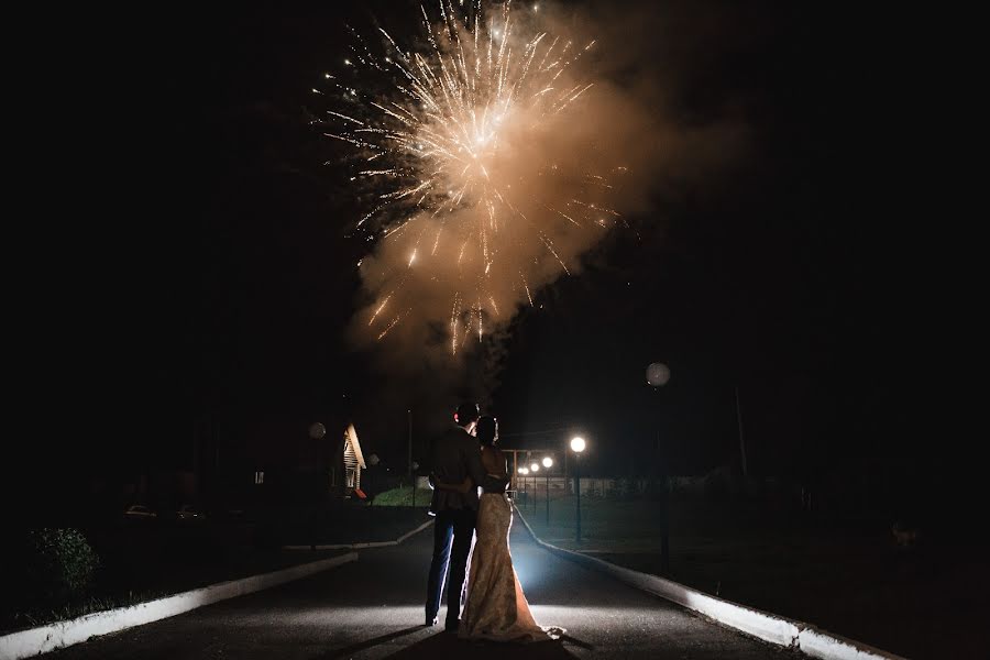 Fotograful de nuntă Dmitriy Nedykhalov (dmitriyn). Fotografia din 26 august 2019