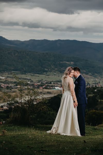 Svadobný fotograf Istoc Marius (istocmarius). Fotografia publikovaná 2. decembra 2021