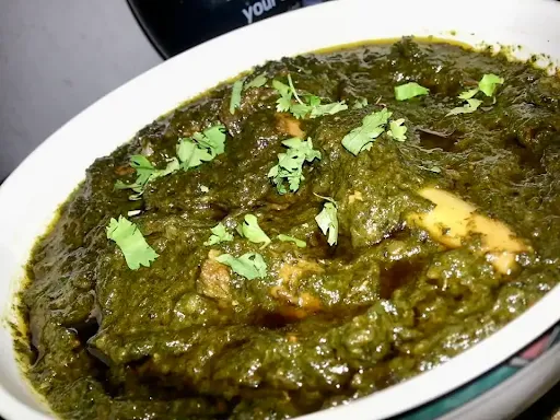 Saagwala Mutton Gosht