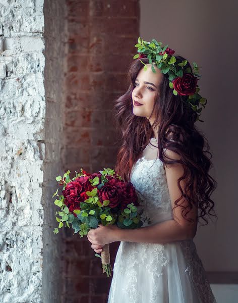 Fotógrafo de casamento Andrey Kozyakov (matadoromsk). Foto de 10 de março 2017