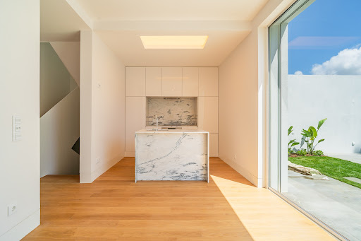 Maison contemporaine avec jardin 4