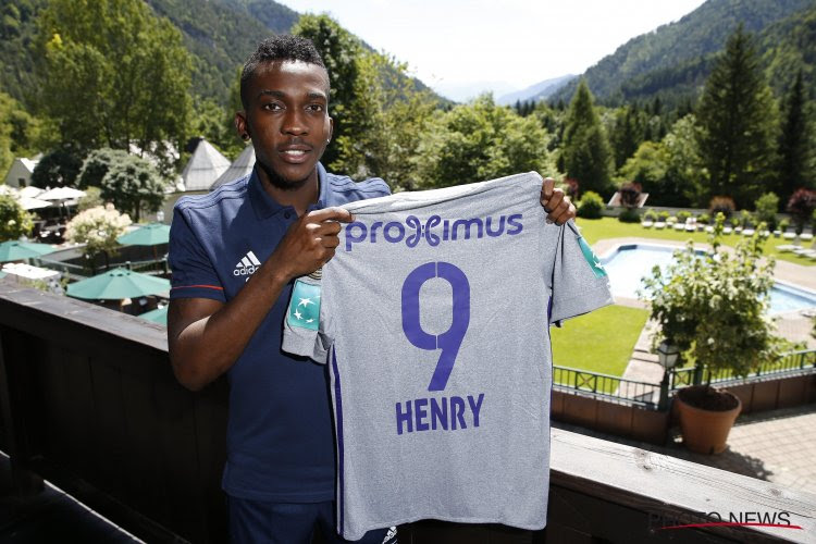 Anderlecht mag één speler in het bijzonder dankbaar zijn voor komst van Henry Onyekuru