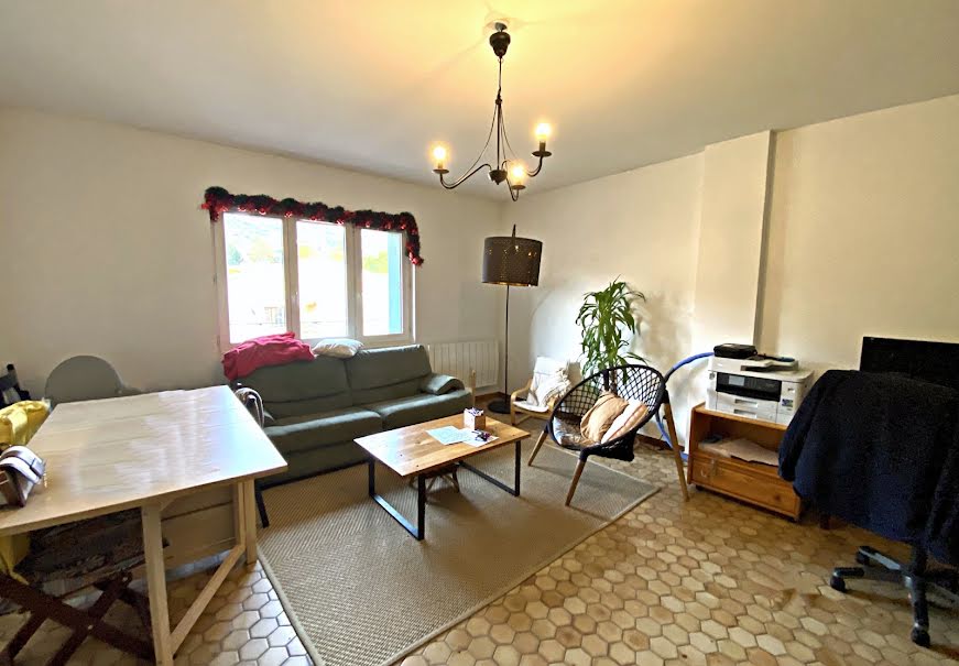 Vente appartement 3 pièces 98 m² à Buis-les-Baronnies (26170), 128 000 €