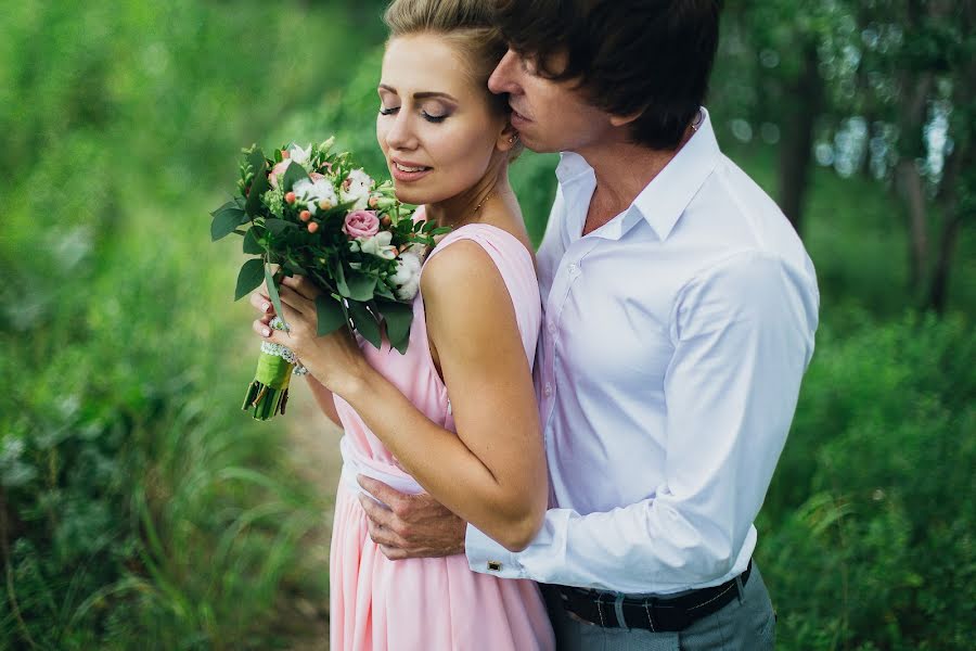 Fotografo di matrimoni Anton Blokhin (totonophoto). Foto del 17 agosto 2015