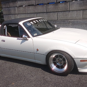 ロードスター NA8C