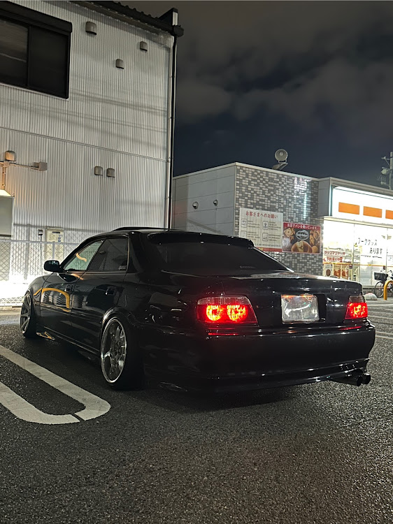 チェイサーのチェイサー ツアラーV・1JZ-GTE・チェイサーJZX100・チェイサー・JZX100に関するカスタム事例の投稿画像2枚目
