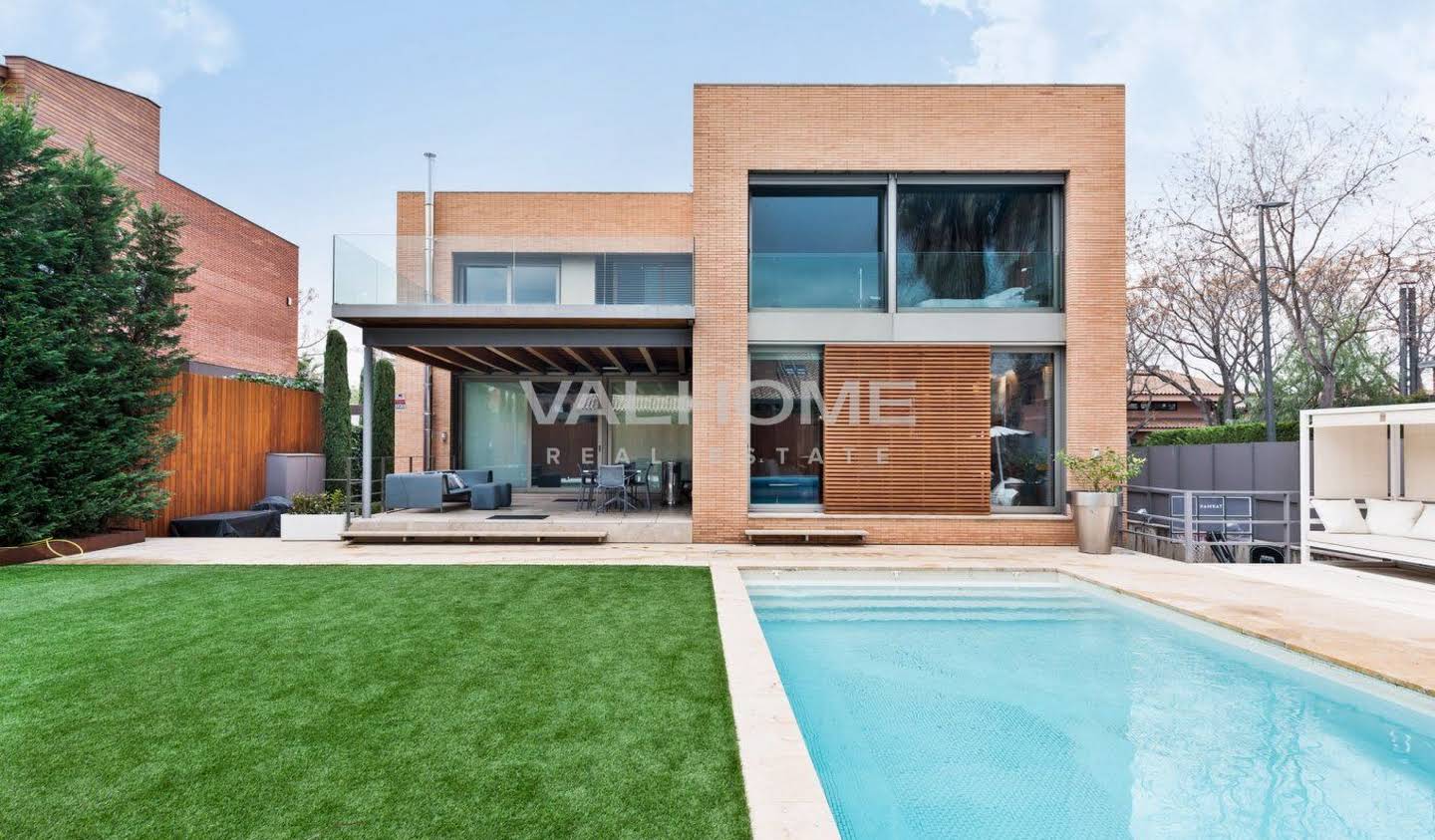 Villa avec piscine Sant Cugat del Vallès