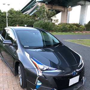 プリウス 50系