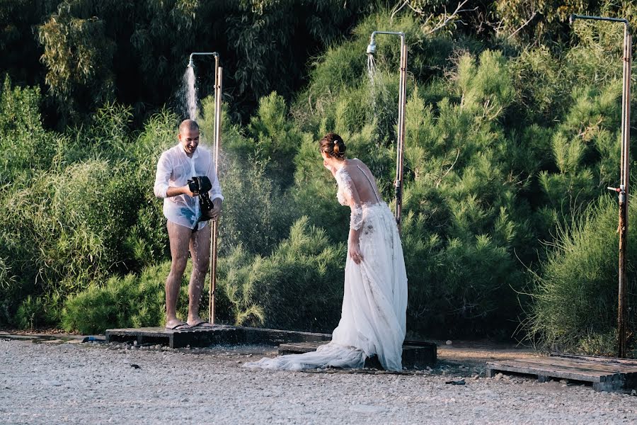 Fotografo di matrimoni Raffaele Chiavola (filmvision). Foto del 7 marzo 2020