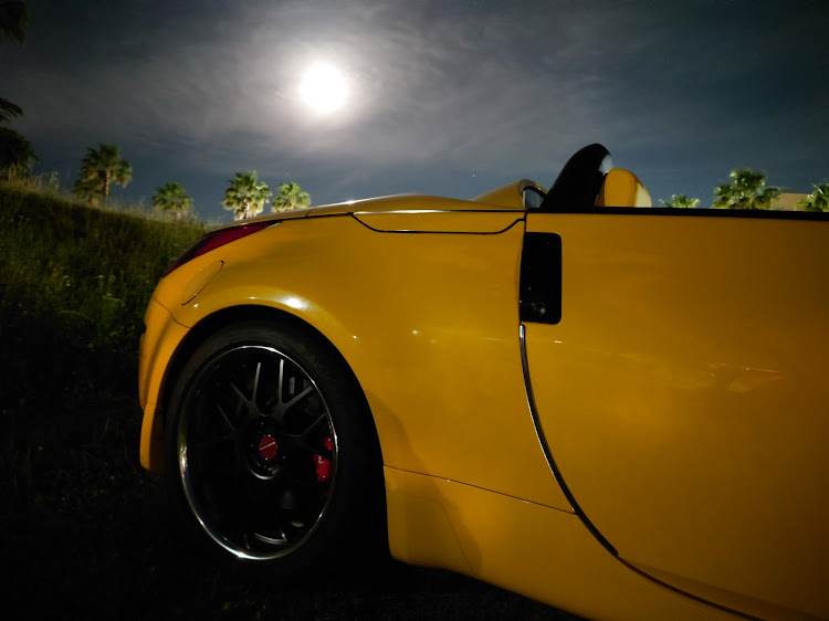 フェアレディZ ロードスターの梅雨の晴れ間・満月・ストロベリームーン・Z33・オープンカーに関するカスタム事例の投稿画像2枚目