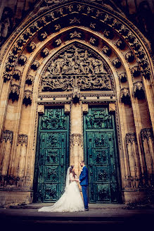 Fotógrafo de casamento Miloš Nejezchleb (milosnejezchle). Foto de 28 de agosto 2017