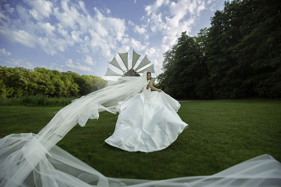 Fotógrafo de casamento Flavius Leu (leuflavius). Foto de 4 de setembro 2023