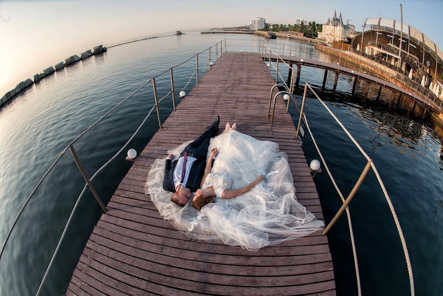 Wedding photographer Olena Yavorska (yavelena). Photo of 4 September 2019