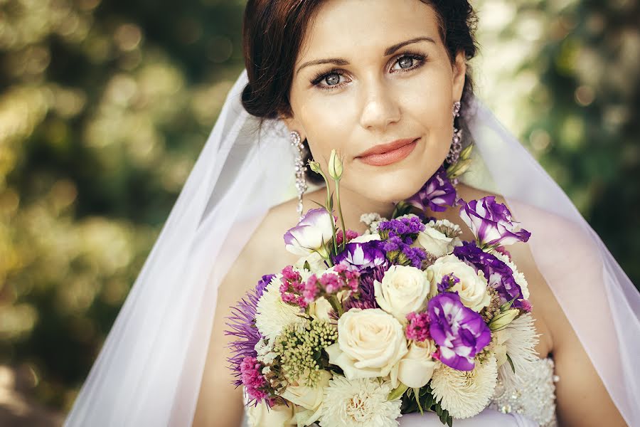 Fotógrafo de bodas Aleksandra Tikhova (aleksti). Foto del 24 de abril 2016