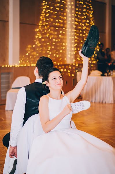 Photographe de mariage Dóra Bella (belladorafoto). Photo du 19 août 2018