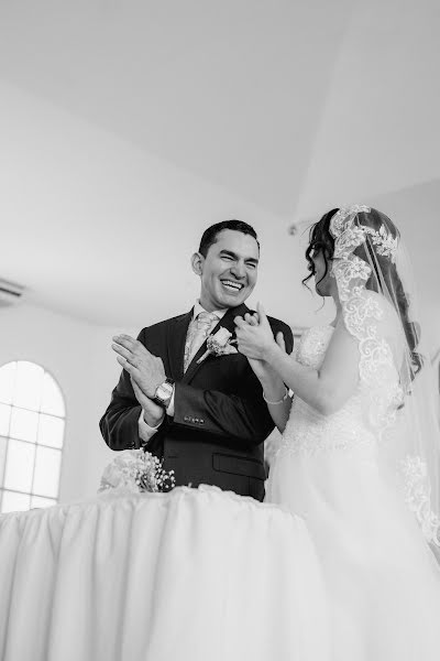 Wedding photographer Nahún Rodríguez (nahunrodrigu). Photo of 17 June 2022
