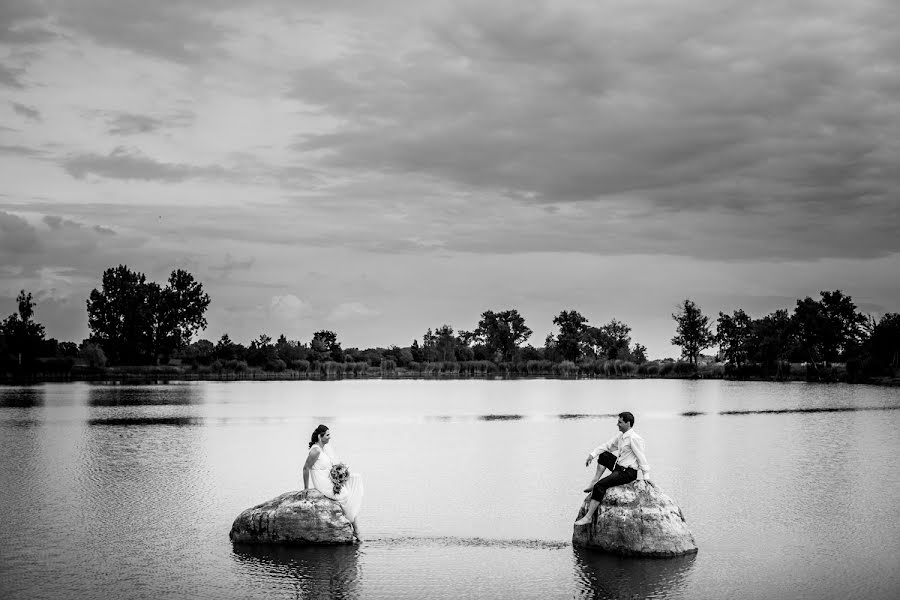 Fotografer pernikahan Soňa Goldová (sonagoldova). Foto tanggal 27 Juli 2015