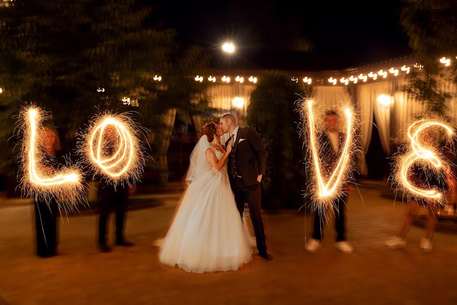 Photographe de mariage Darya Remneva (dariarem). Photo du 25 octobre 2023