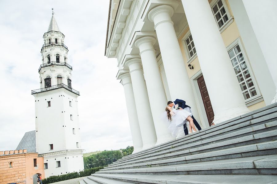 婚禮攝影師Maksim Kharitonov（mxphoto）。2017 8月9日的照片