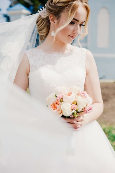 Wedding photographer Mila Kravchenko (kravchenkomila). Photo of 9 May 2018