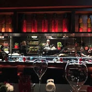 L'ATELIER de Joel Robuchon 侯布雄法式餐廳