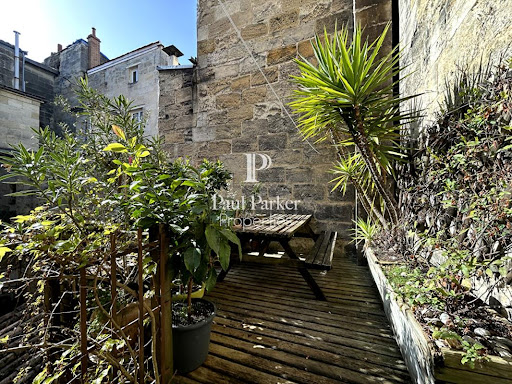 Maison avec terrasse 1