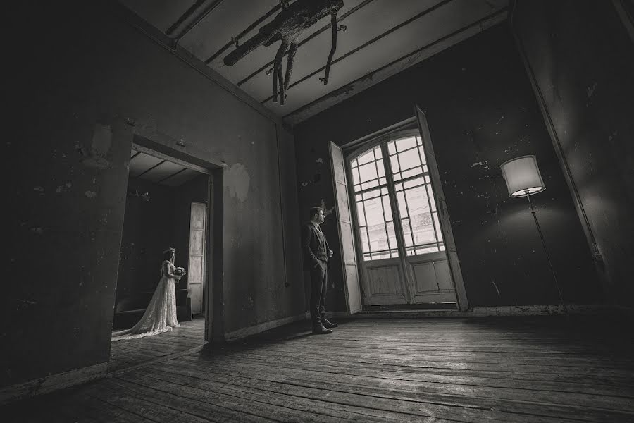 Wedding photographer Konstantinos Poulios (poulios). Photo of 10 May 2019