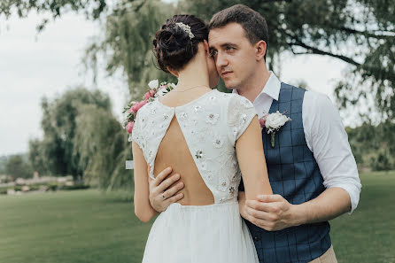 Wedding photographer Dara Kaliton (kaliton). Photo of 15 August 2018