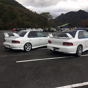 インプレッサ WRX GC8