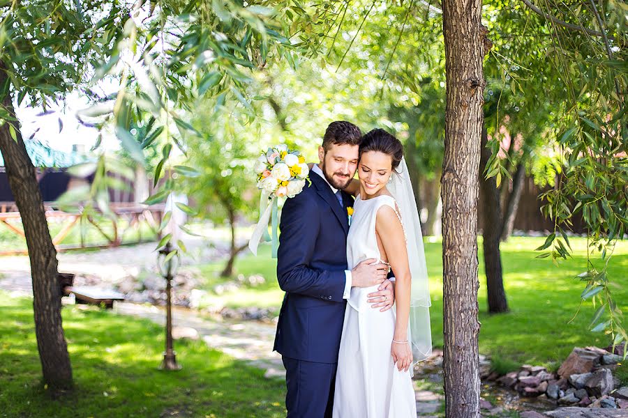 Fotografer pernikahan Tatyana Smetanina (smetanch). Foto tanggal 20 Februari 2017