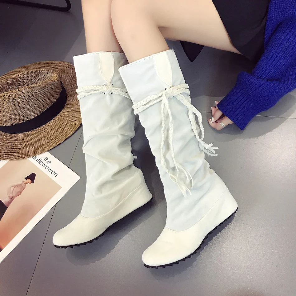 Große Stiefel mit Quasten, runder Zehenbereich, hohe Damenstiefel, Trend in Europa und den USA, für einen stilvollen Auftritt und mehr Größe
