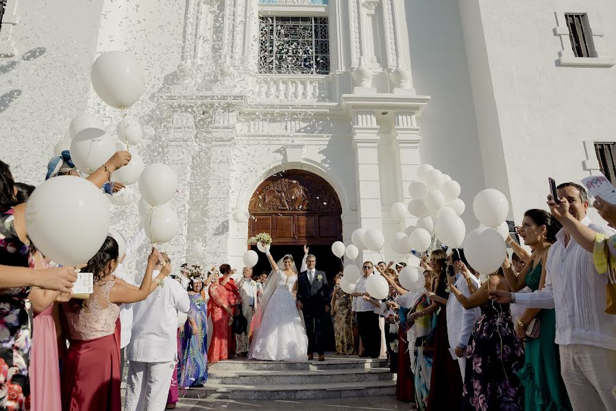 Fotografer pernikahan Andres Henao (andreshenaoph). Foto tanggal 18 Agustus 2021