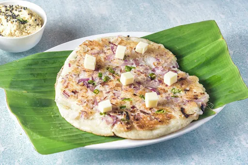 Cheese Onion Uttapam