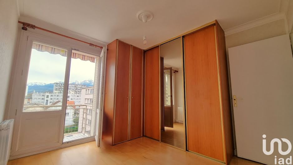 Location  appartement 3 pièces 58 m² à Grenoble (38000), 725 €