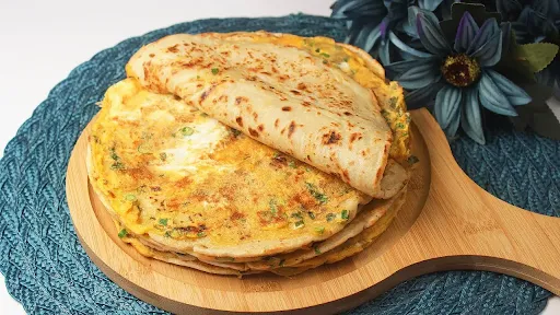 Omelette Dosti Parotta