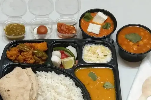 Matar Paneer Thali