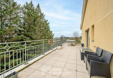 Apartment with terrace and pool 3