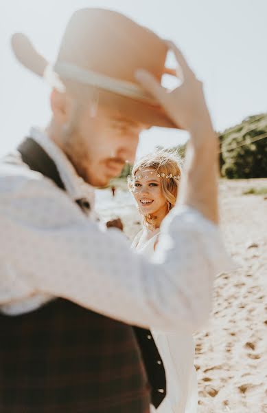 Wedding photographer Sergey Naumenko (zenit41k). Photo of 11 September 2019